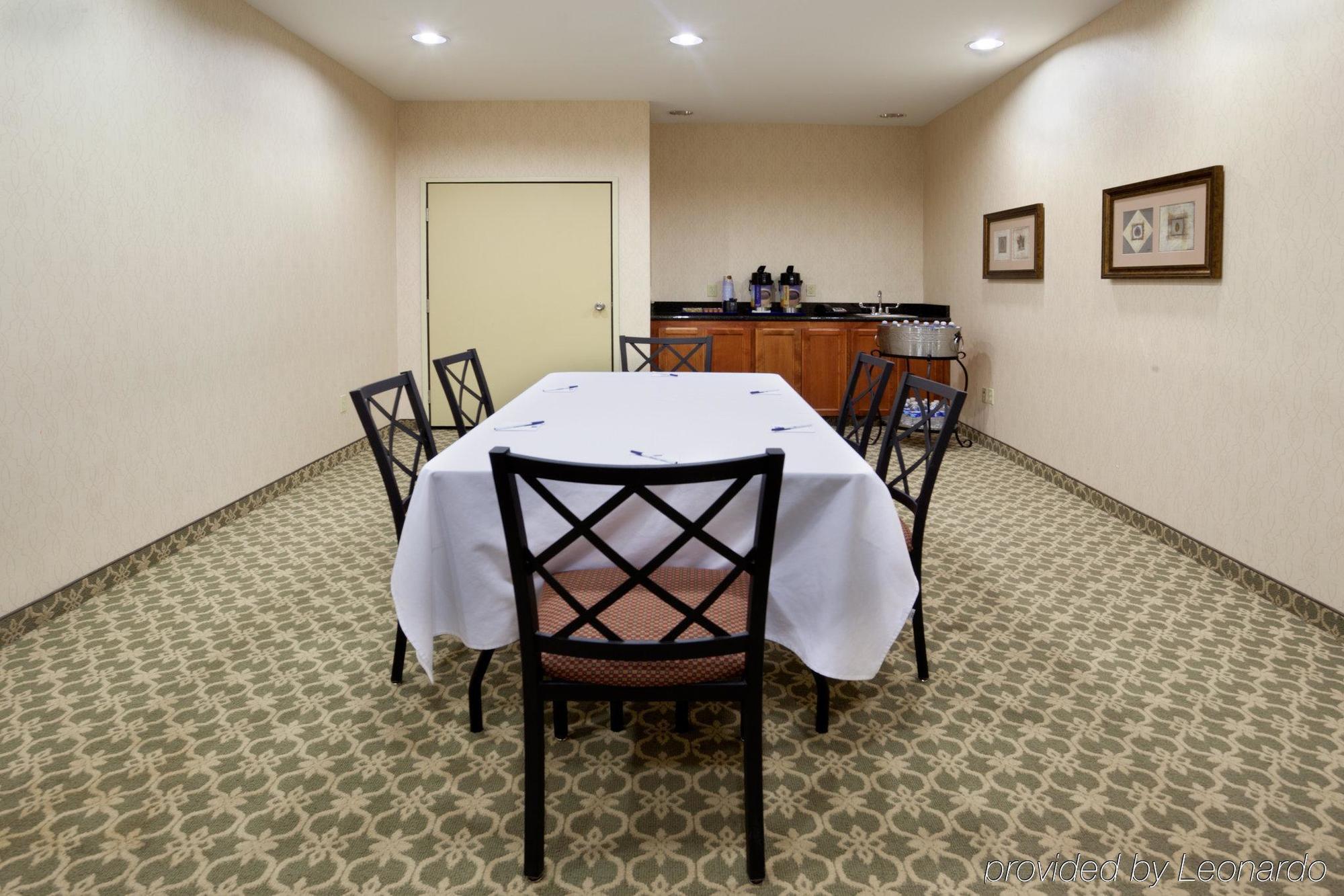 Holiday Inn Express Windsor Sonoma Wine Country By Ihg Restaurang bild