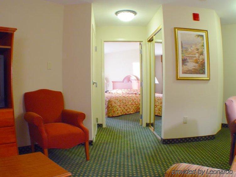 Holiday Inn Express Windsor Sonoma Wine Country By Ihg Rum bild