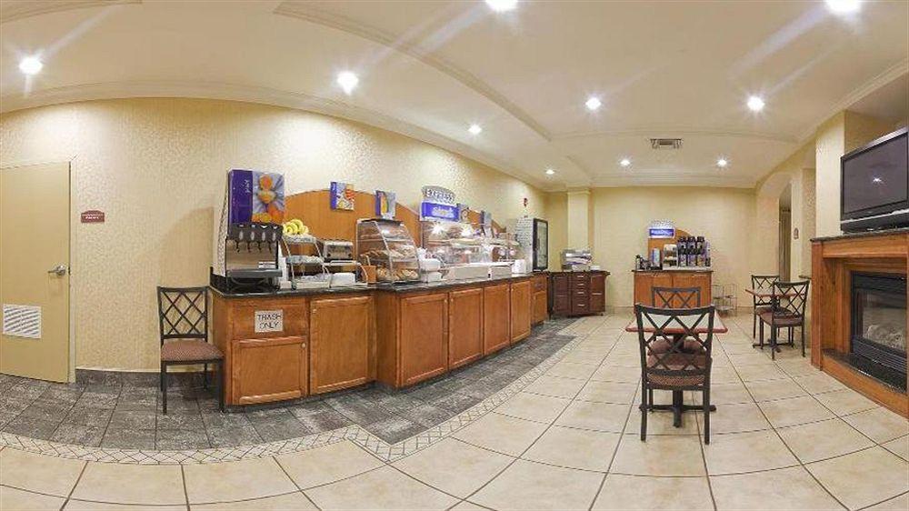 Holiday Inn Express Windsor Sonoma Wine Country By Ihg Exteriör bild